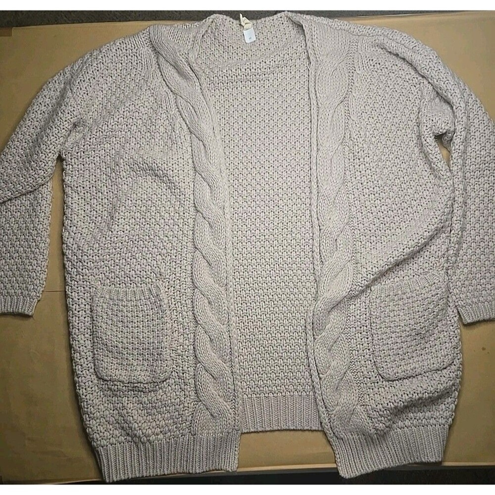 Wishlist Chunk Beige Cable-Knit Cardigan Oversized Sweater Size M/L
